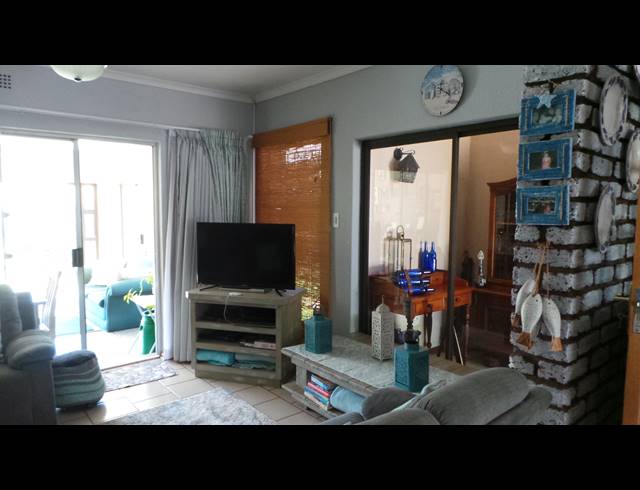 5 BEDROOM FREEHOLD FOR SALE IN DALPARK EXT 1